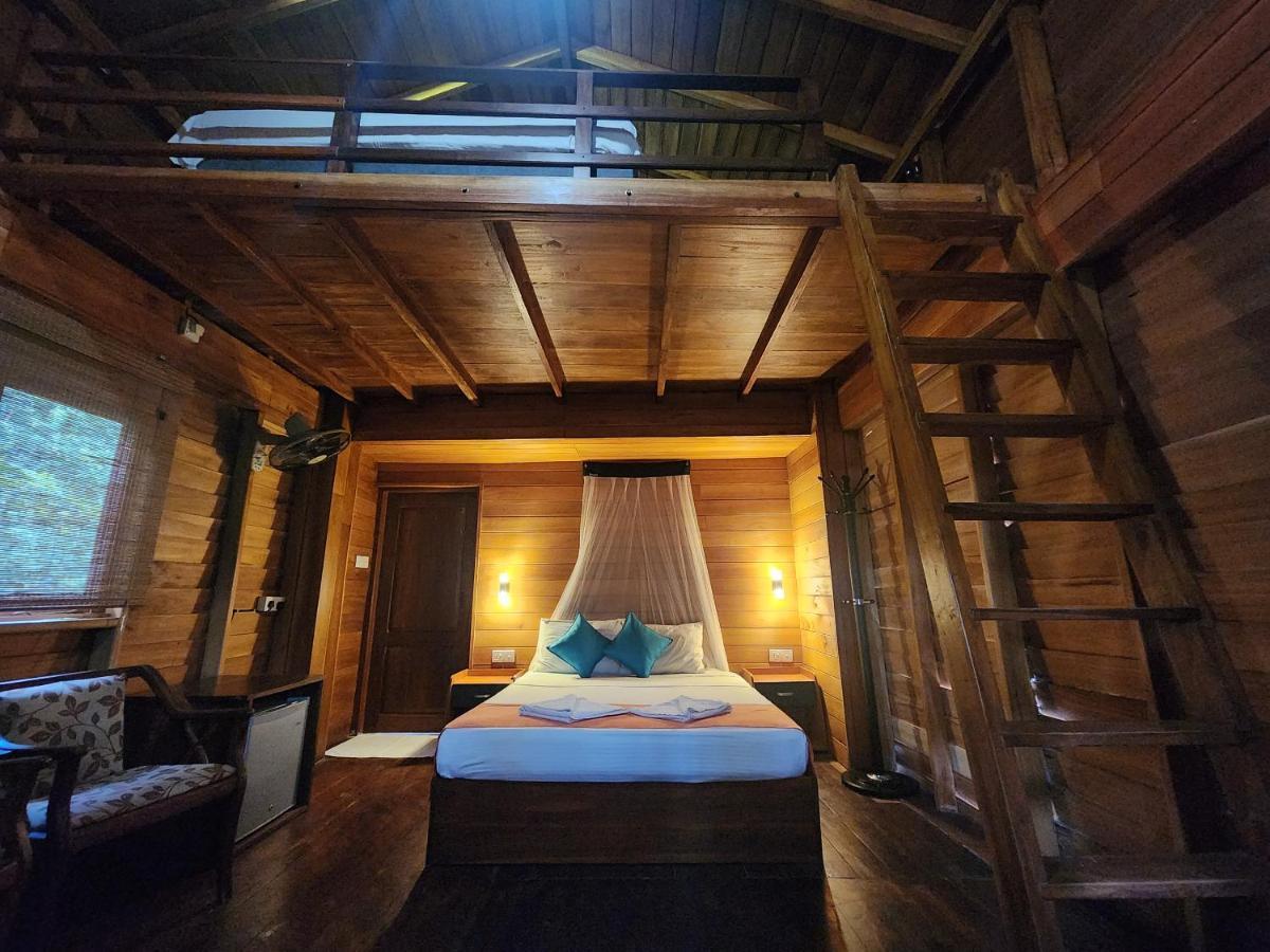 Wilpattu Tree House Bed and Breakfast Nochchiyagama Eksteriør billede